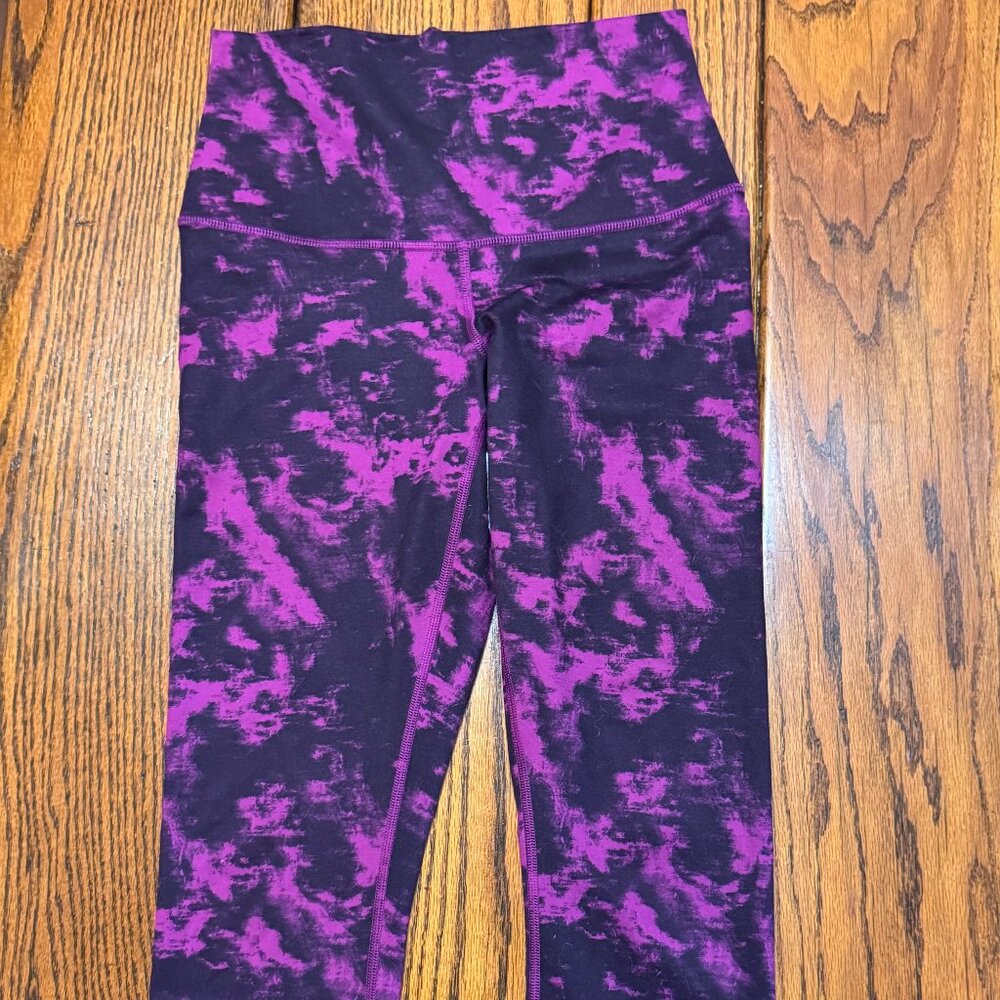 Lululemon Wonder Under Crop Size 6